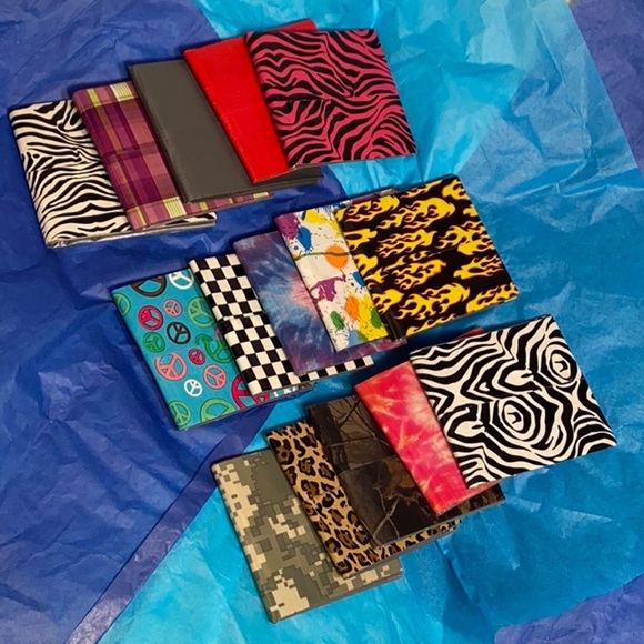 🟢5/$25 𝑯𝒂𝒏𝒅𝒎𝒂𝒅𝒆 Camouflage Duct Tape Wallet - Picture 5 of 9